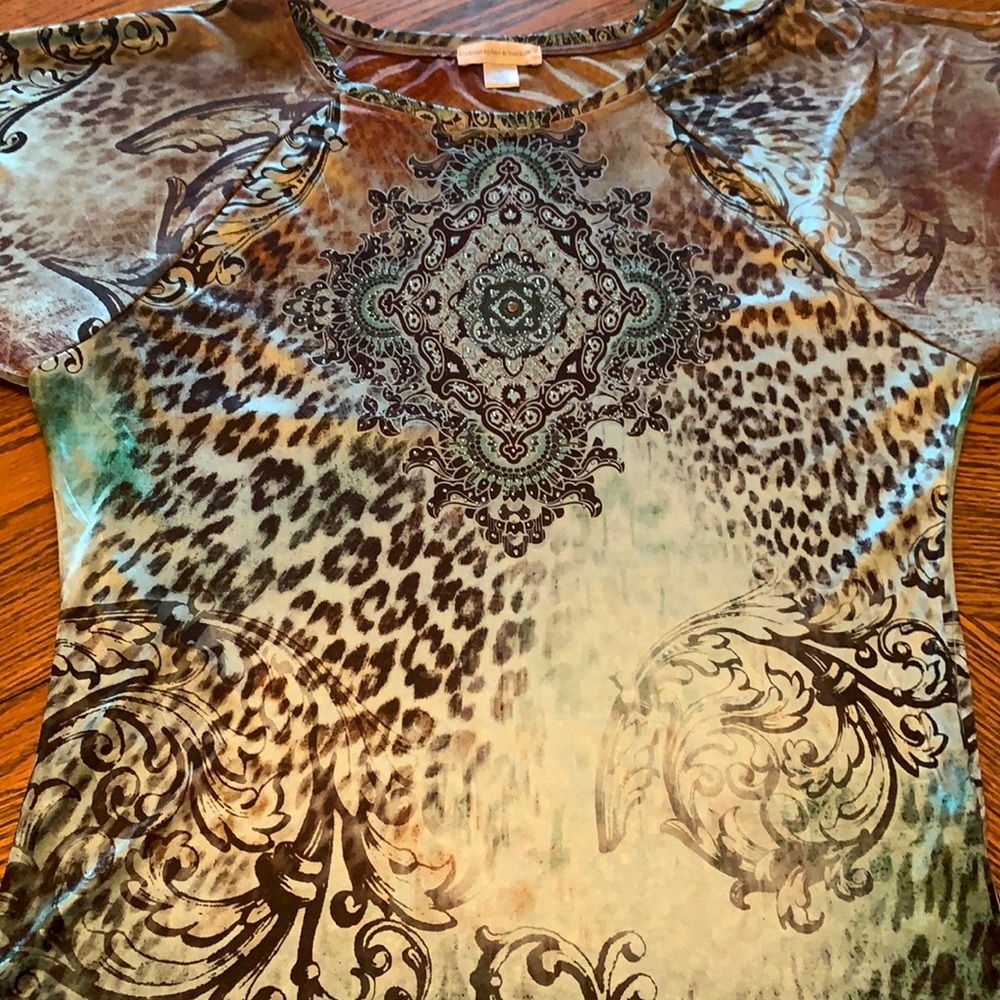 EUC Christopher & Banks Top